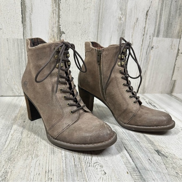 Born Taupe Tan Suede Lace-Up Ankle Boots with Block Heel #569 - Picture 5 of 12